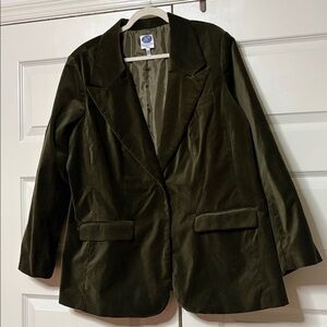 DG2 by Diane Gilman olive green fully lined blazer . NWOT